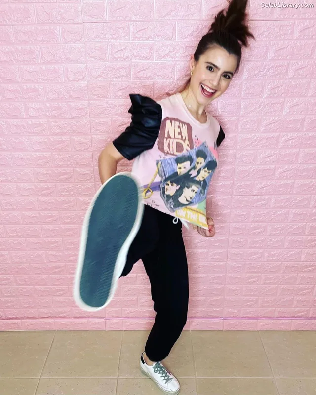 Sami Gayle photo 15 of 136