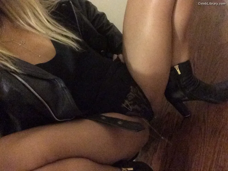Sami Miro photo 7 of 79