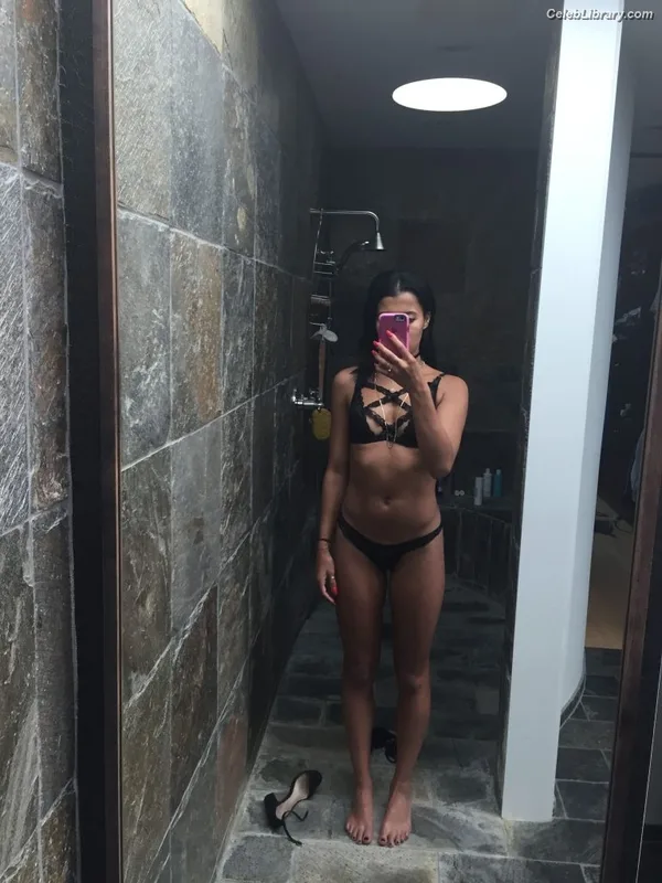 Sami Miro photo 2 of 79