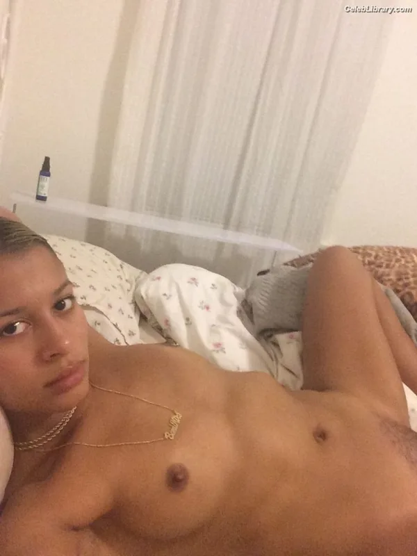 Sami Miro photo 11 of 79