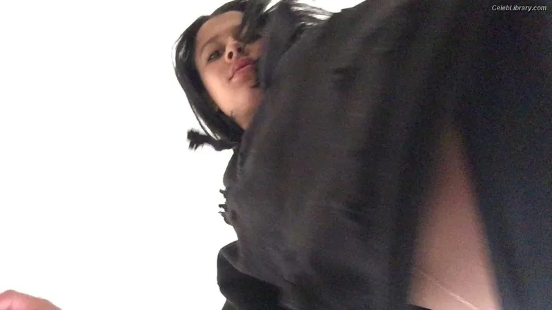Sami Miro photo 23 of 79