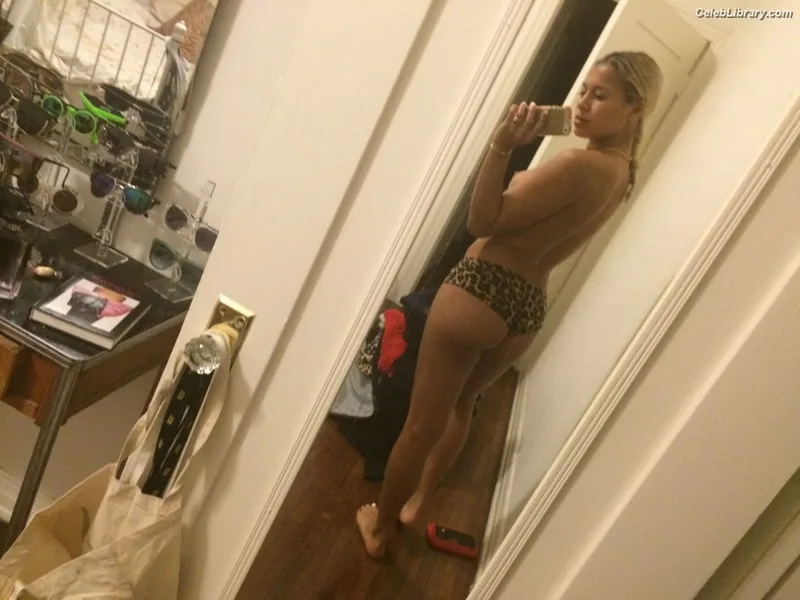 Sami Miro photo 4 of 79