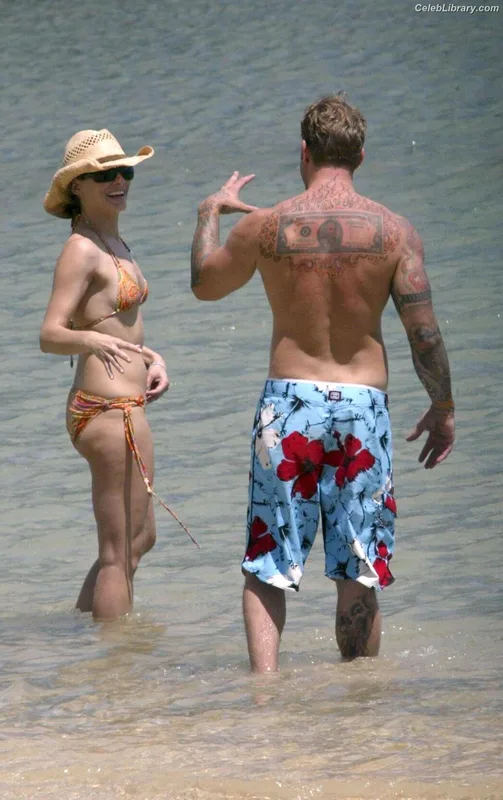Sandra Bullock photo 4 of 128