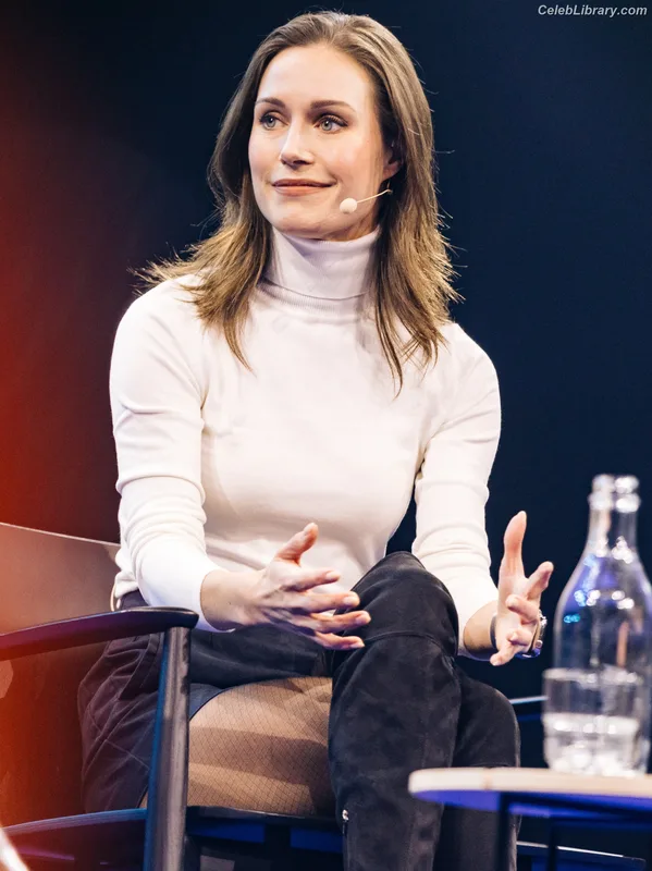 Sanna Marin photo 12 of 242