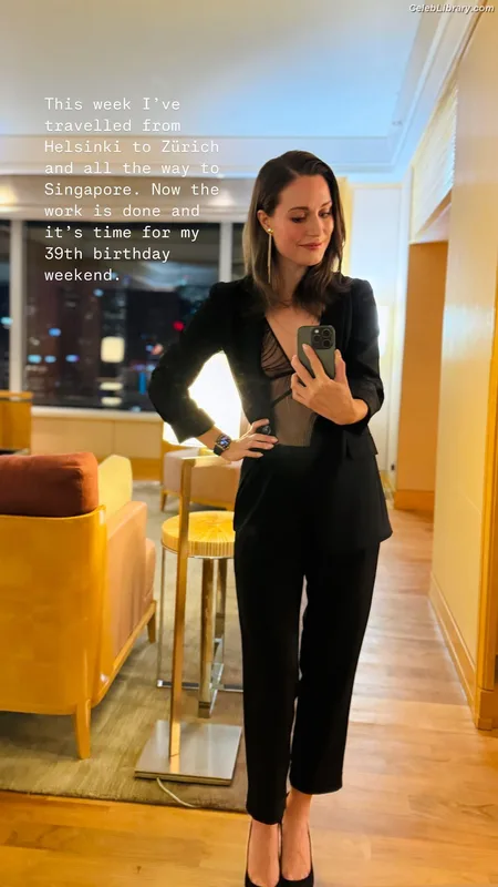 Sanna Marin photo 18 of 242