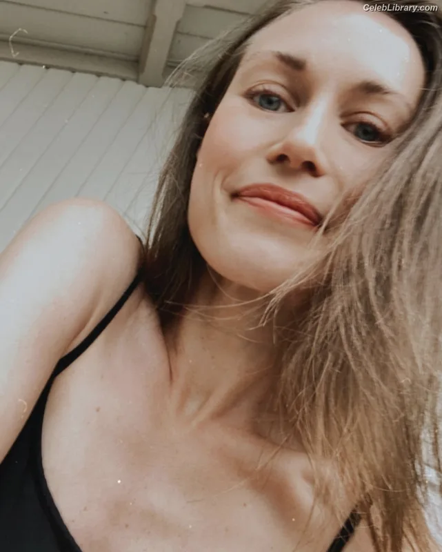 Sanna Marin photo 16 of 242