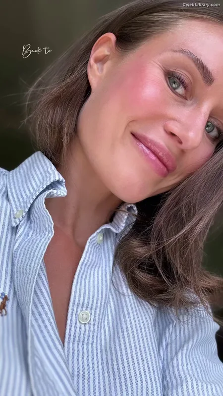 Sanna Marin photo 21 of 242