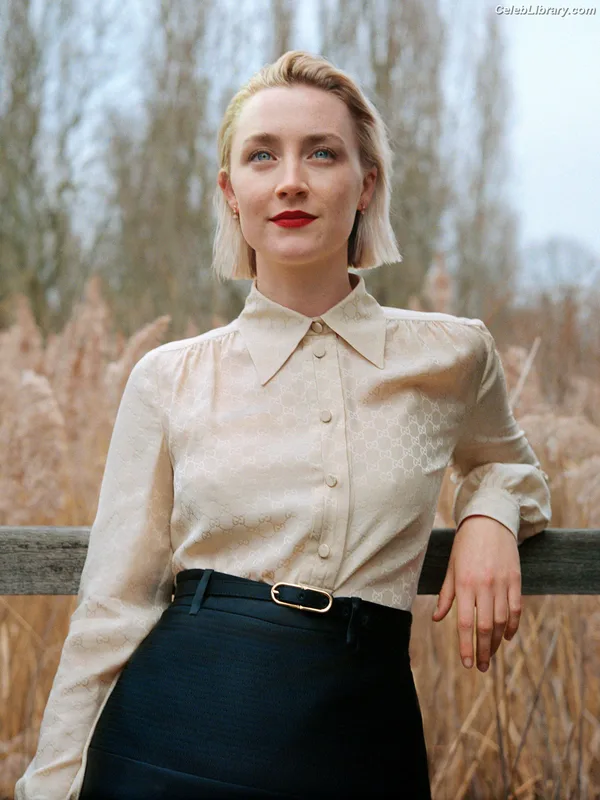 Saoirse Ronan photo 3 of 406
