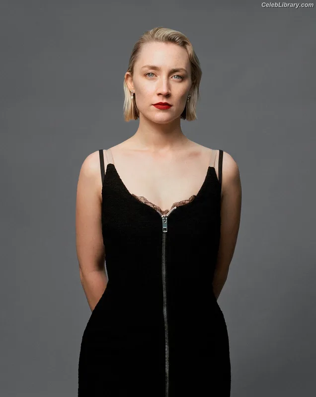 Saoirse Ronan photo 11 of 406