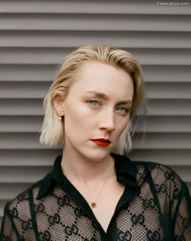 Saoirse Ronan photo 12 of 406