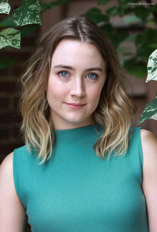 Saoirse Ronan photo 16 of 406