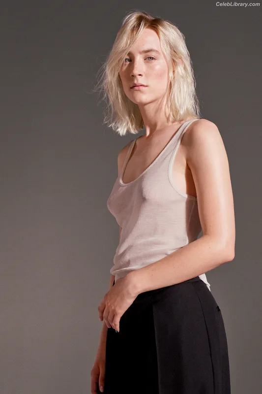 Saoirse Ronan photo 11 of 406
