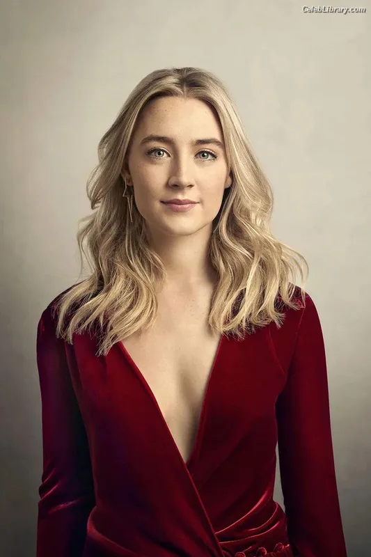 Saoirse Ronan photo 18 of 406