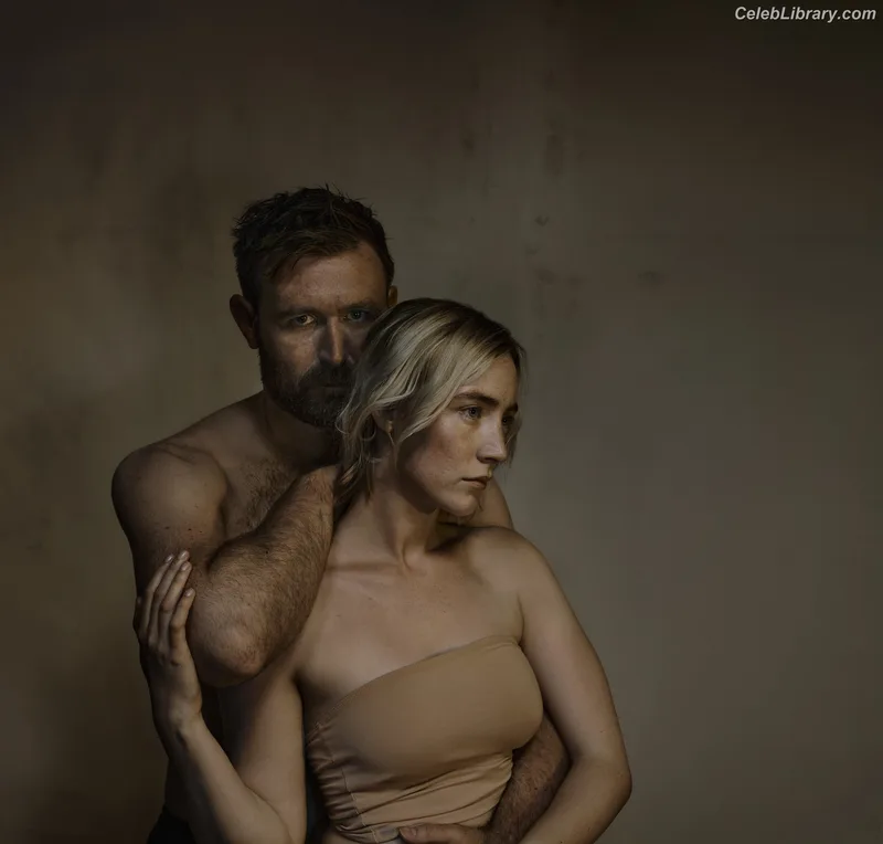 Saoirse Ronan photo 5 of 406