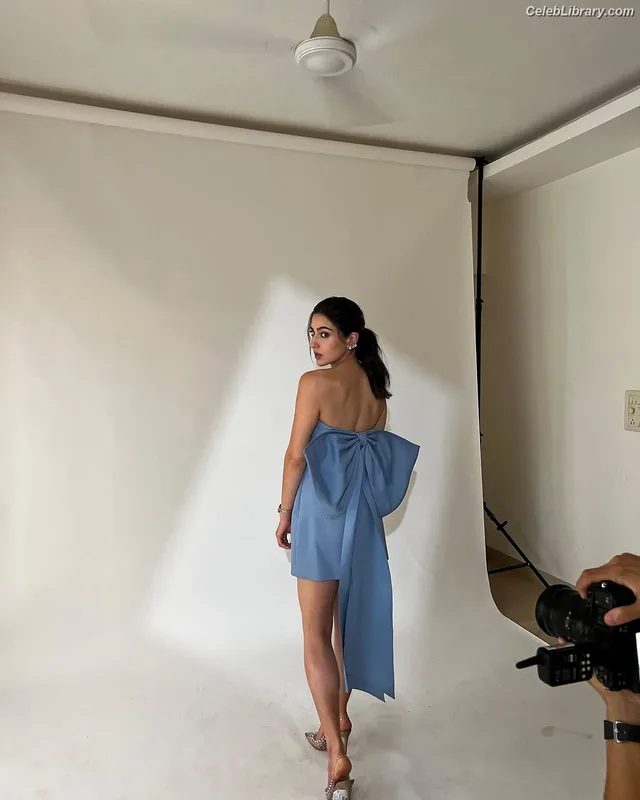 Sara Ali Khan photo 7 of 48