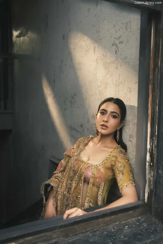 Sara Ali Khan photo 2 of 48