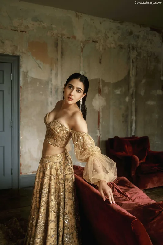 Sara Ali Khan photo 7 of 48