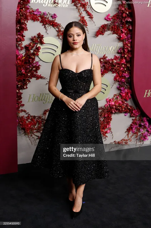 Sarah Jeffery photo 21 of 206