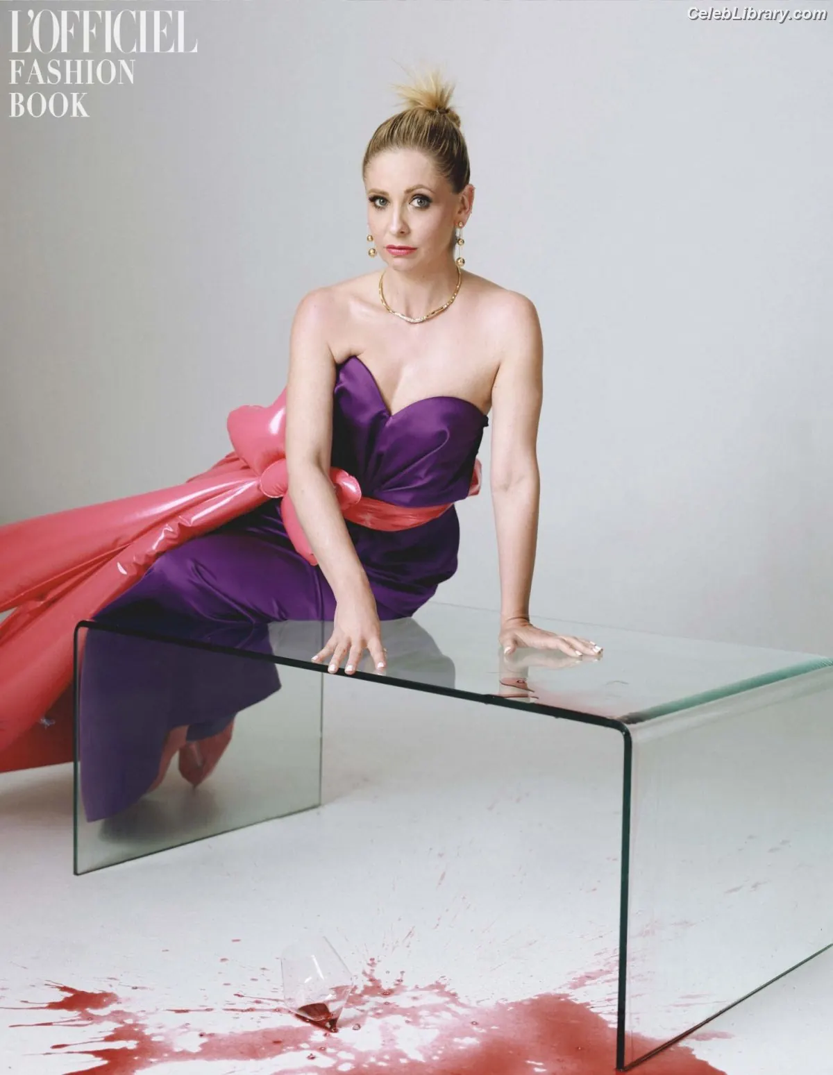 Sarah Michelle Gellar photo 3 of 654