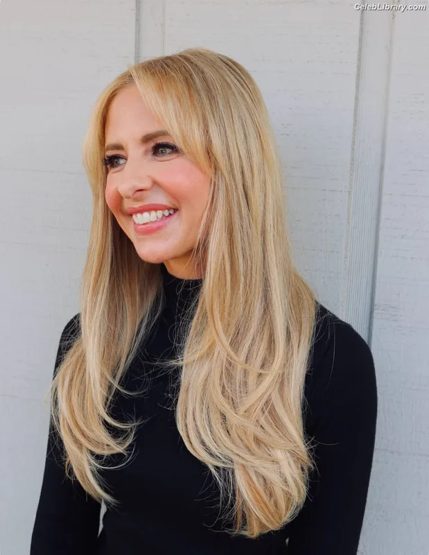 Sarah Michelle Gellar photo 2 of 653