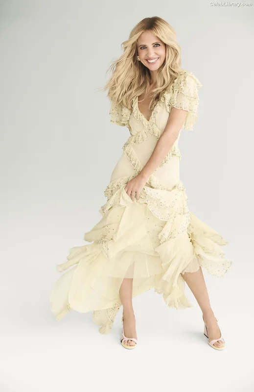 Sarah Michelle Gellar photo 2 of 653
