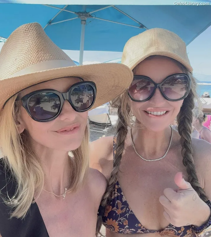 Sarah Michelle Gellar photo 12 of 653