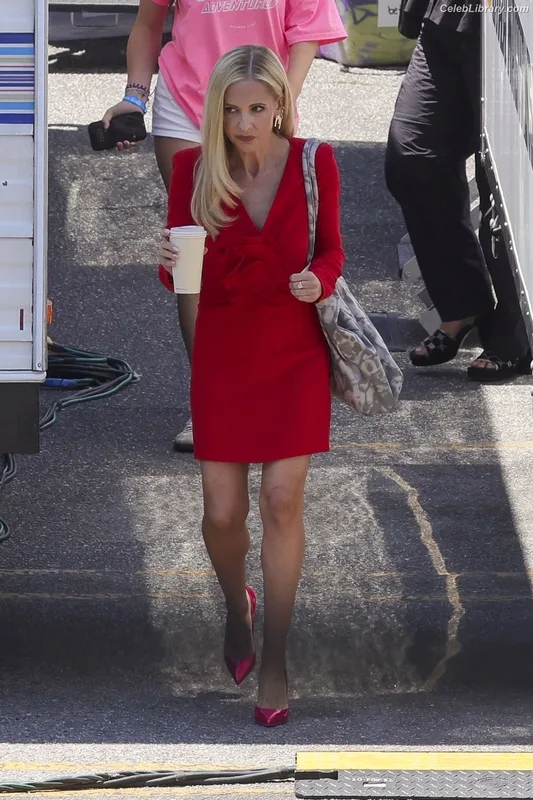 Sarah Michelle Gellar photo 12 of 653