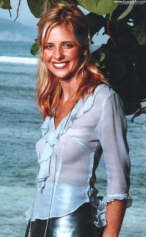 Sarah Michelle Gellar photo 10 of 653