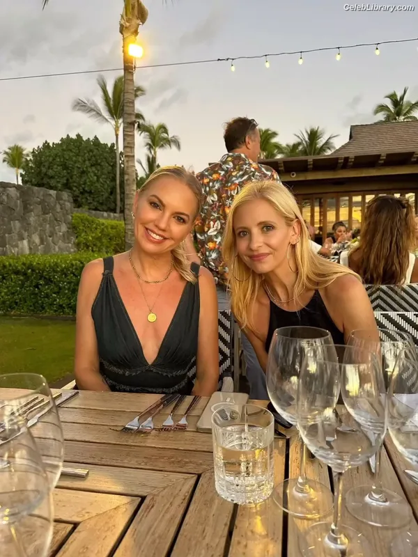 Sarah Michelle Gellar photo 10 of 653