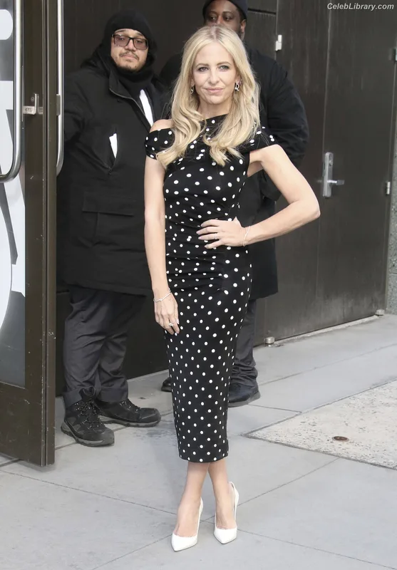 Sarah Michelle Gellar photo 11 of 653