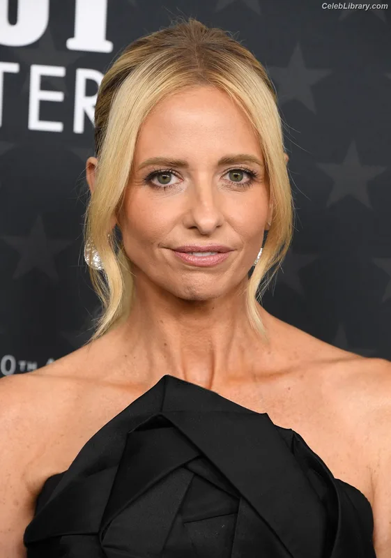 Sarah Michelle Gellar photo 13 of 653