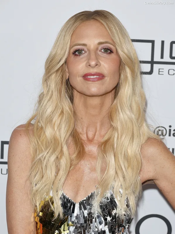 Sarah Michelle Gellar photo 5 of 653