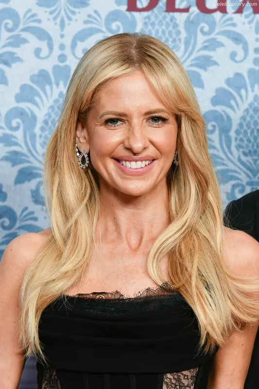 Sarah Michelle Gellar photo 11 of 653