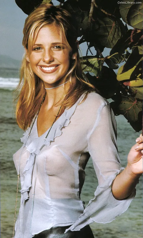 Sarah Michelle Gellar photo 16 of 653