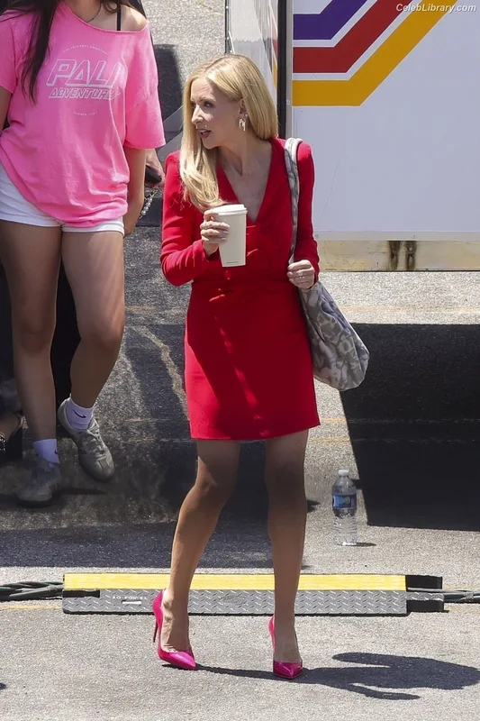 Sarah Michelle Gellar photo 11 of 653