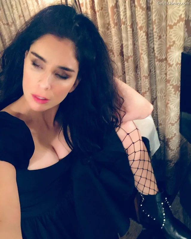 Sarah Silverman photo 5 of 134