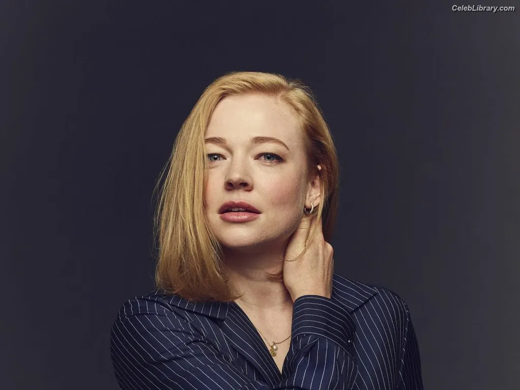 Sarah Snook photo 24 of 145