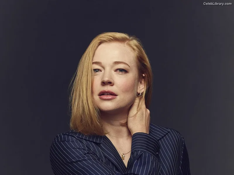 Sarah Snook photo 24 of 146