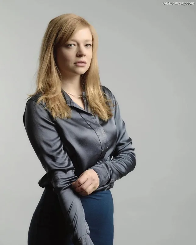 Sarah Snook photo 22 of 146