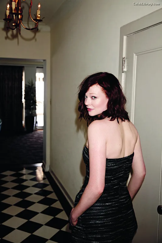Sarah Snook photo 24 of 146