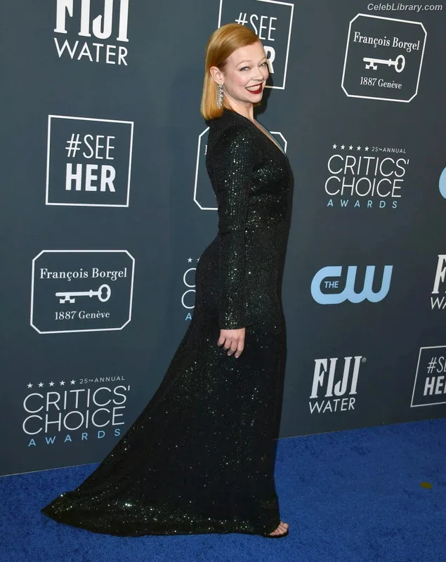 Sarah Snook photo 11 of 146