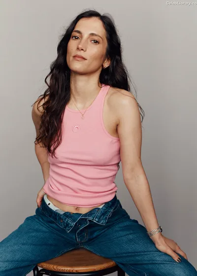 Sarah-Sofie Boussnina