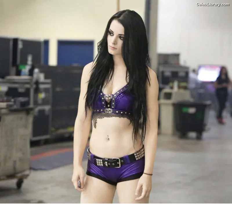 Saraya Bevis photo 9 of 838