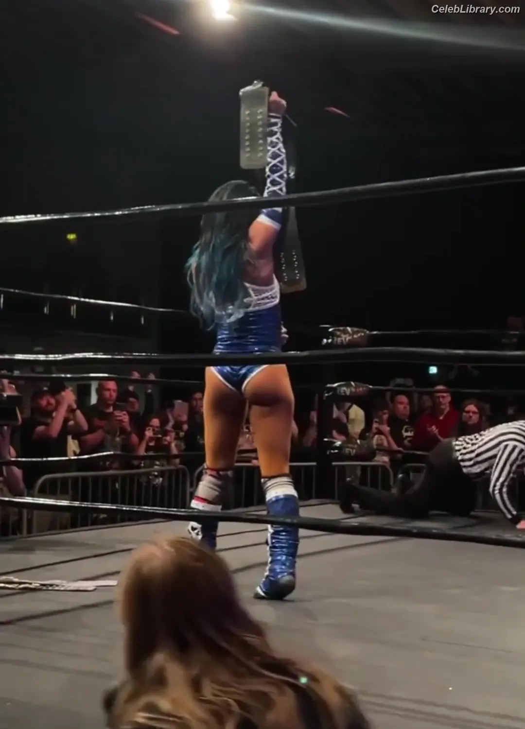 Sasha Banks photo 3 of 775