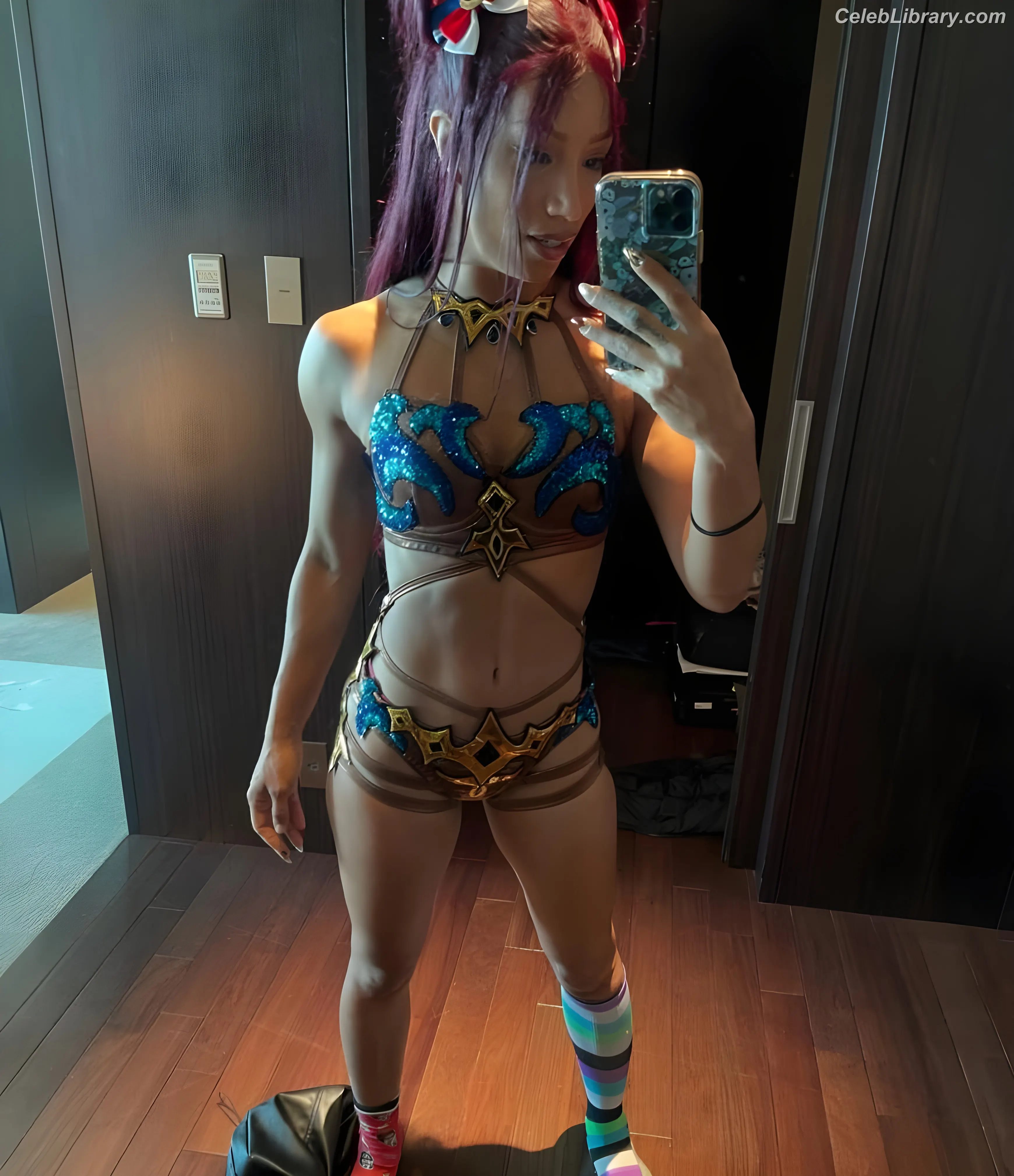 Sasha Banks photo 4 of 775