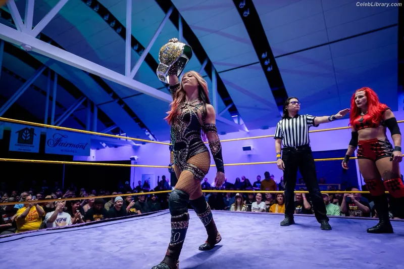 Sasha Banks photo 1 of 776
