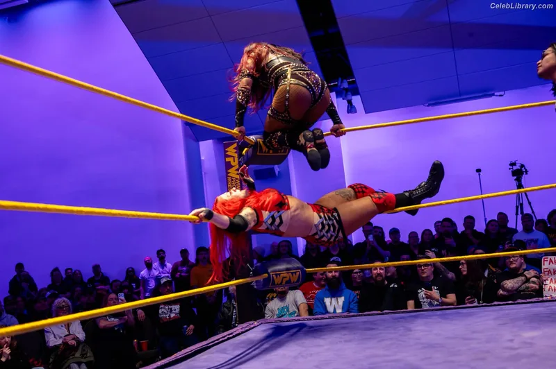 Sasha Banks photo 3 of 776