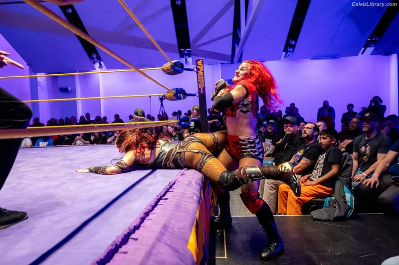 Sasha Banks photo 4 of 776