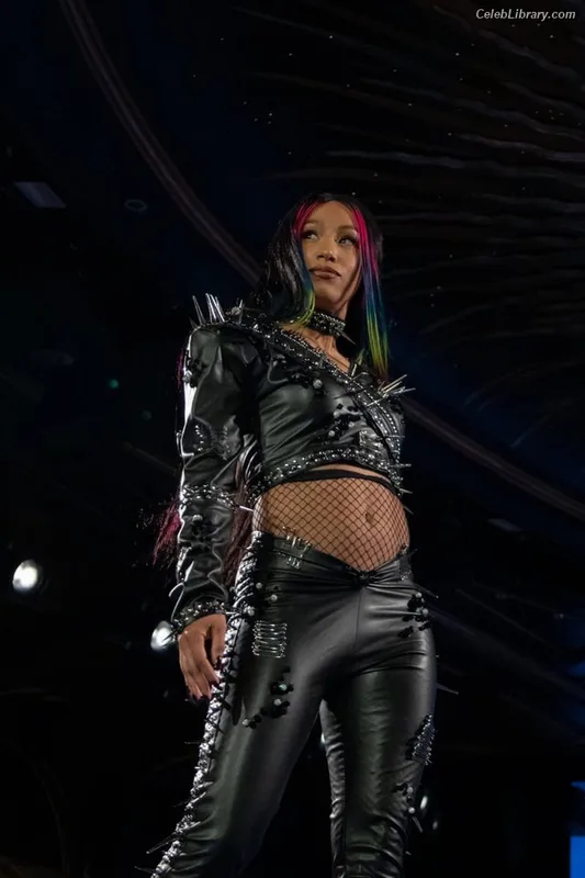 Sasha Banks photo 2 of 776