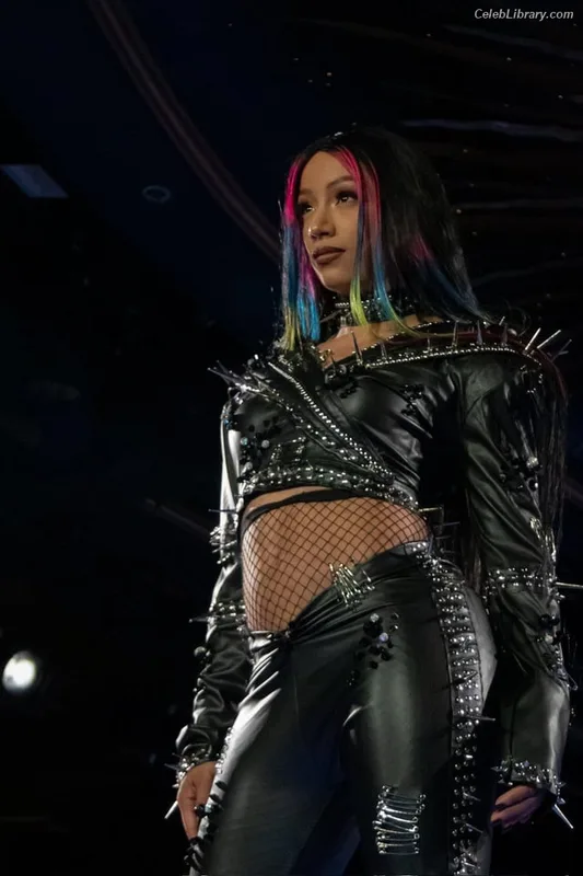 Sasha Banks photo 3 of 776
